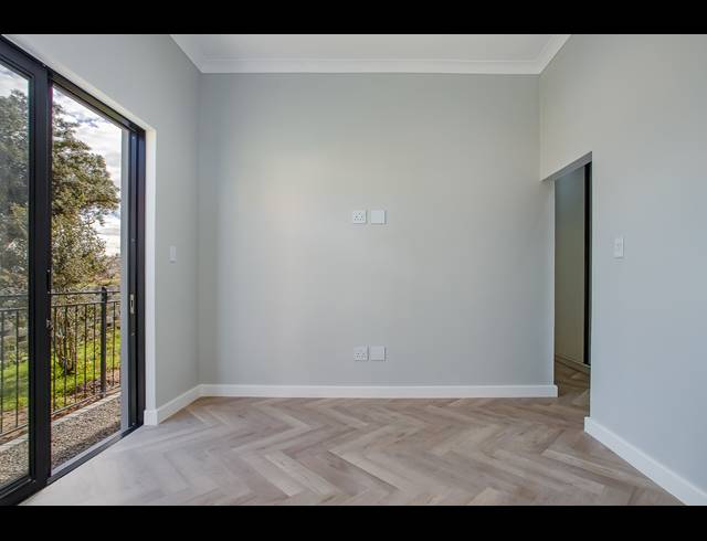 3 BEDROOM HOUSE FOR SALE IN PAARL VALLEIJ LIFESTYLE ESTATE
